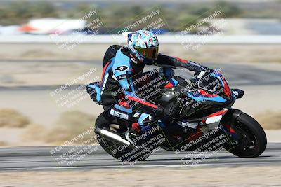 media/Nov-30-2025-TrackXperience (Sun) [[c0061d280f]]/2-Level 2/Session 4 (Turn 12 Inside)/